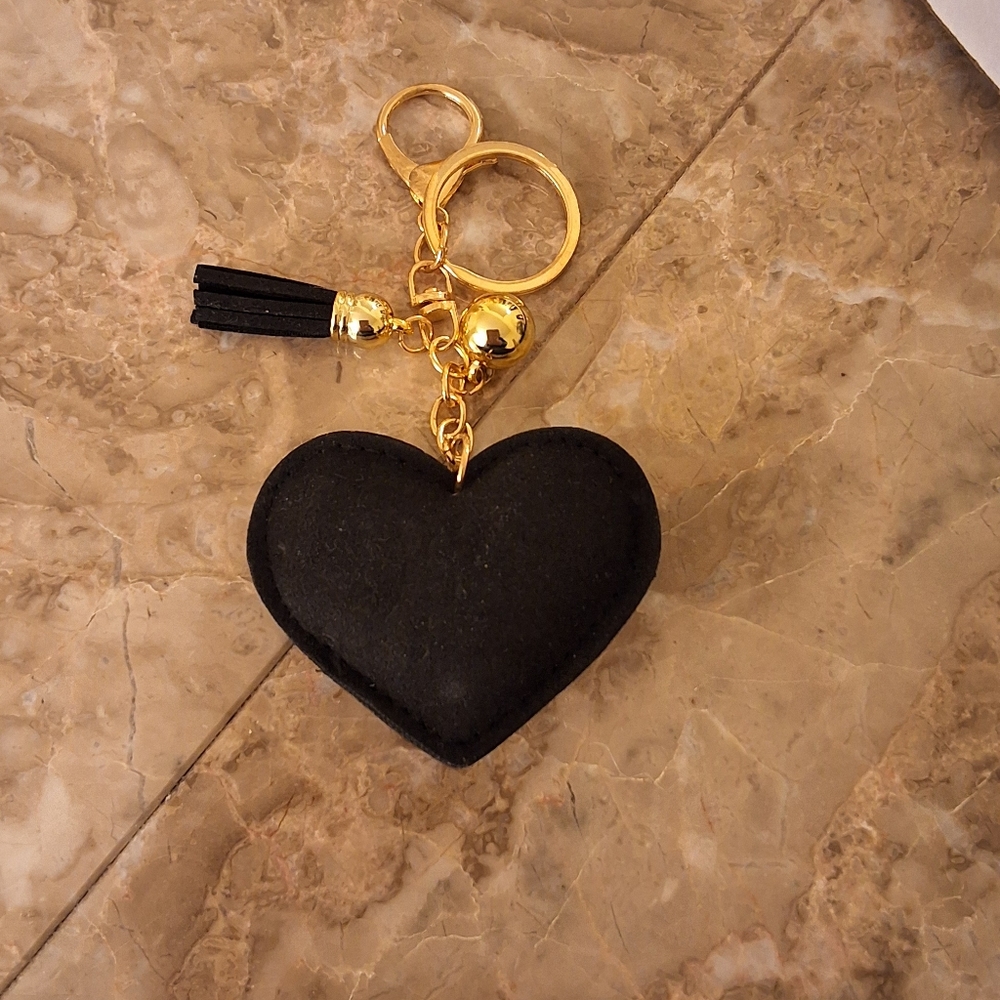 💥SALE💥Rhinestone Heart Keychain NEW - Picture 2 of 3
